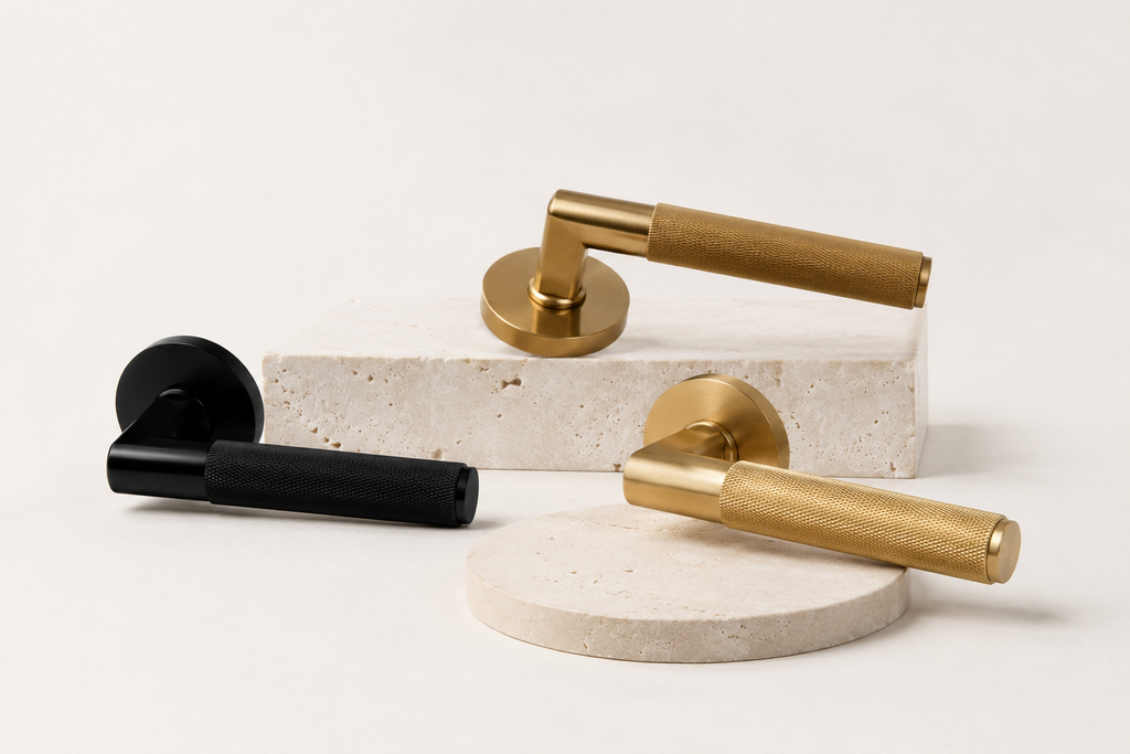 Knurled Straight Cut Lever Handle